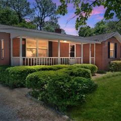 The Oleander Cottage