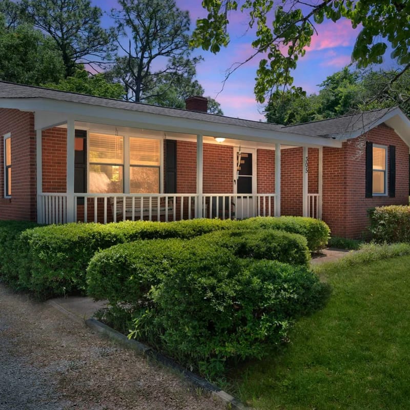 The Oleander Cottage
